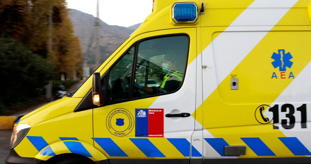 Estudiante en riesgo vital tras ser apuñalado durante evasión masiva de clases en Talca