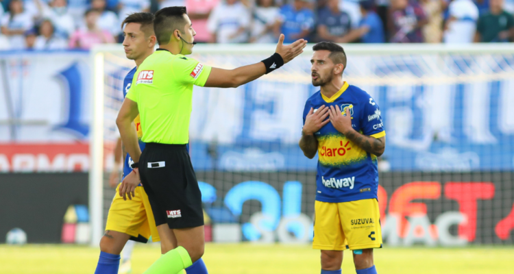 Expulsión a Juan Cuebas