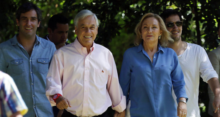 Expresidente Piñera se fue de retiro a Torres del Paine tras cambio del mando
