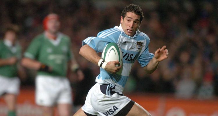 Federico Amburu jugando por Los Pumas.