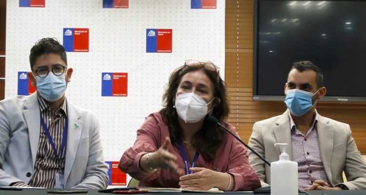 Autoridades quieren que Chile produzca vacunas