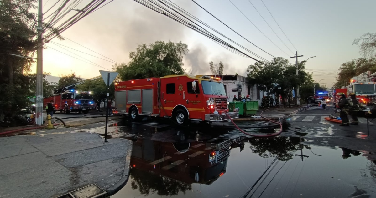 incendio-santiago-damnificados.jpeg