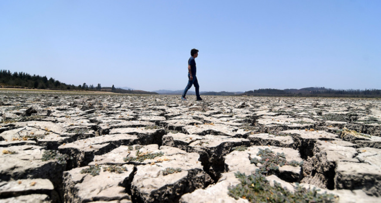 Instalan contenedores de agua en Valle Hermoso