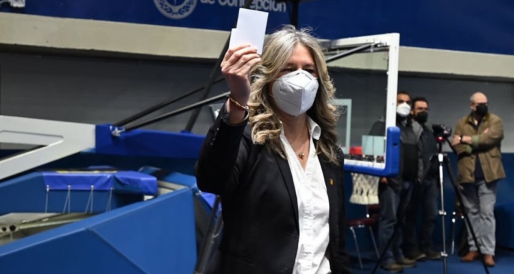 Jacqueline Sepúlveda rectoría UdeC