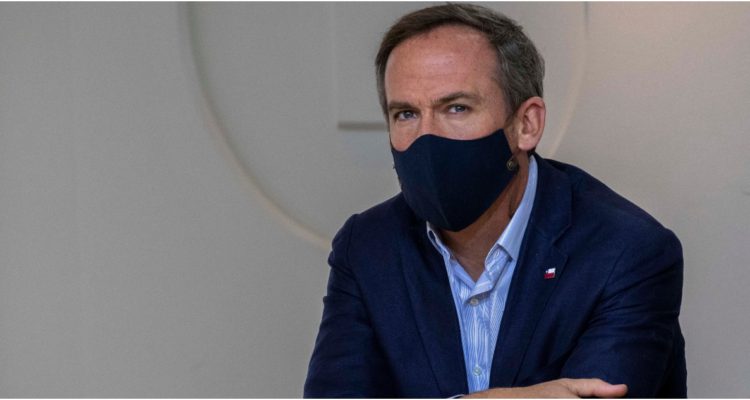 Jorge Alessandri respalda a carabineros