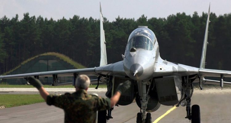 Avión MiG en Polonia