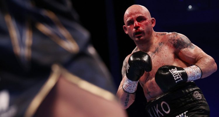 Kiko Martínez vs Josh Warrington.