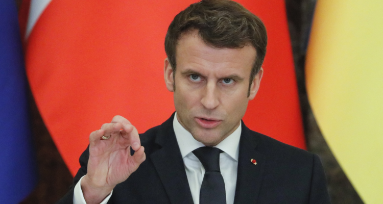 Macron se desmarca de Biden que llamó “carnicero” a Putín