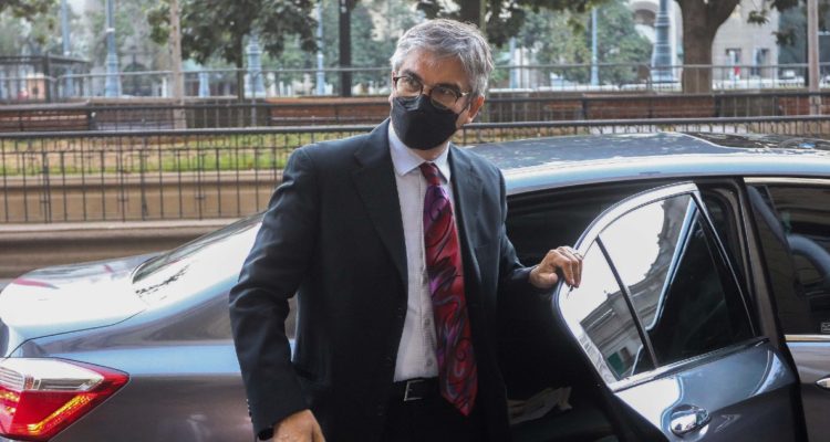 Macel destaca que hoy el escenario es distinto y que economía está en proceso de adecuación