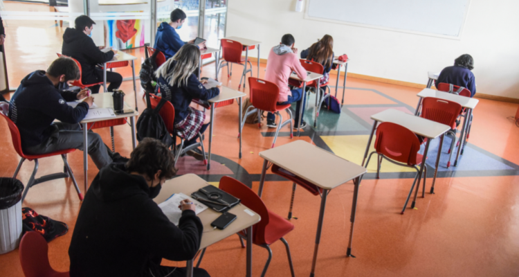 mineduc y restricciones