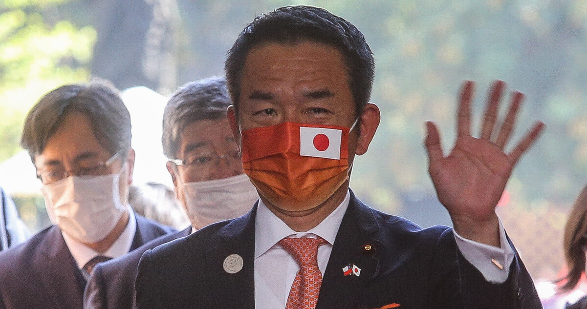 Ministro de Relaciones Exteriores Yoshimasa Hayashi 