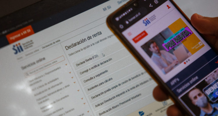 Operación Renta 2022 contribuyentes ya pueden revistar declaración y fechas elaboradas por el SII