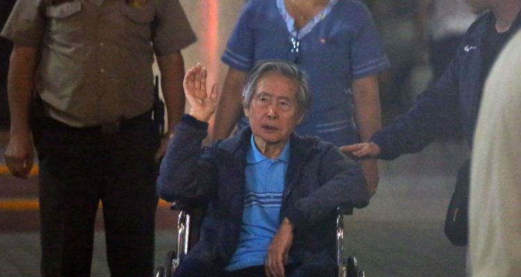 Perú expresidente Kuczynski dice padecer misma dolencia que motivó el indulto a Alberto Fujimori