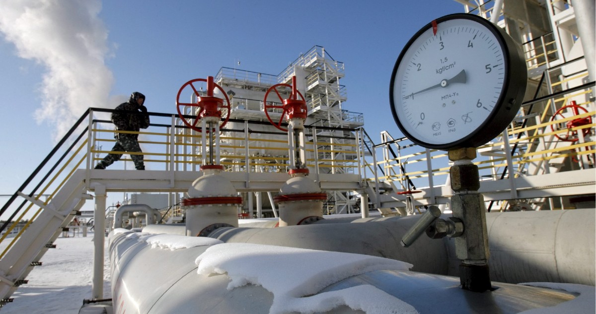 Informe revela cuánto paga a diario la UE por el petróleo a Rusia