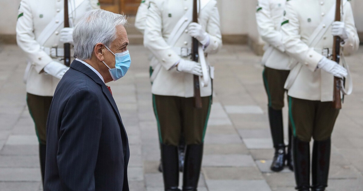 Piñera arremete contra “afán refundacional exagerado” de la Convención