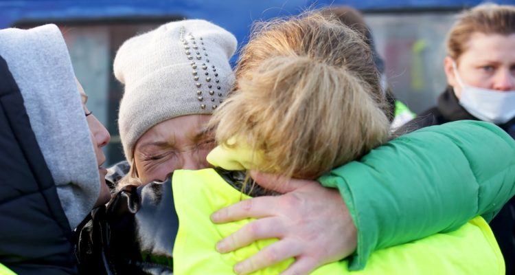 Polonia supera el millón de refugiados llegados por la invasión de Ucrania