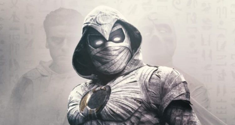 Moon Knight con las sombras de Steven atrás.