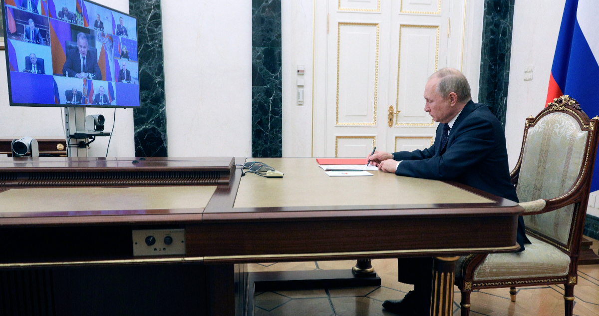 Putin suspenderá contratos de gas ruso a países “inamistosos” si no pagan en rublos