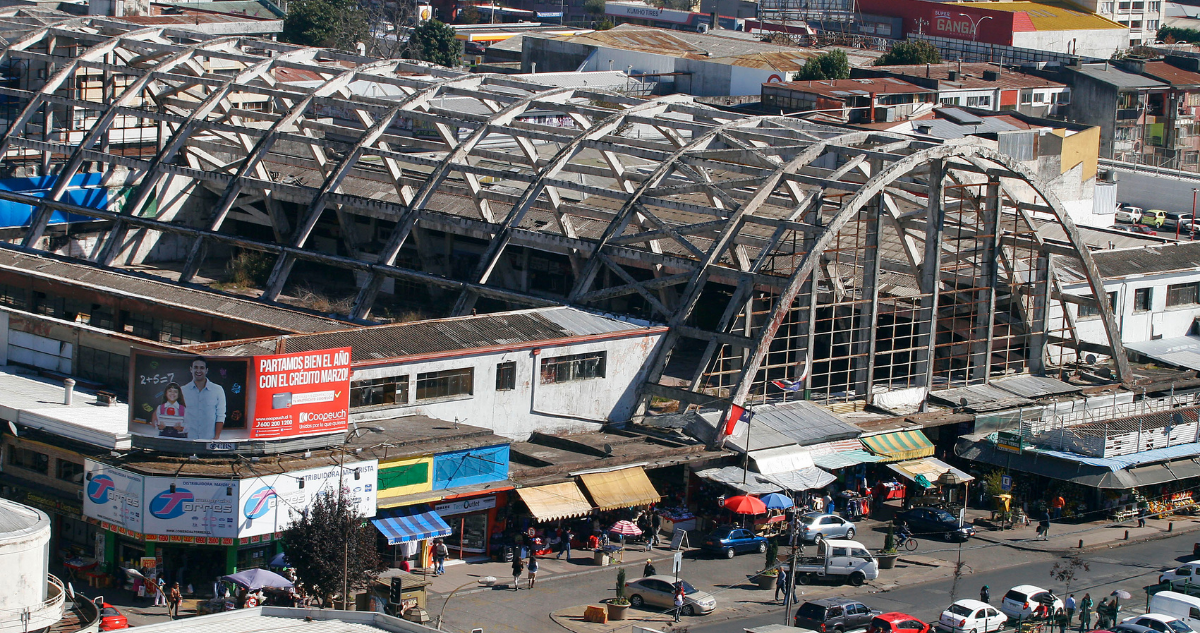 Recuperación de Mercado de Concepción costará más por inacción de autoridades
