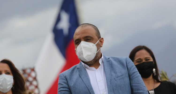 Ministro de Educación Marco Antonio Ávila