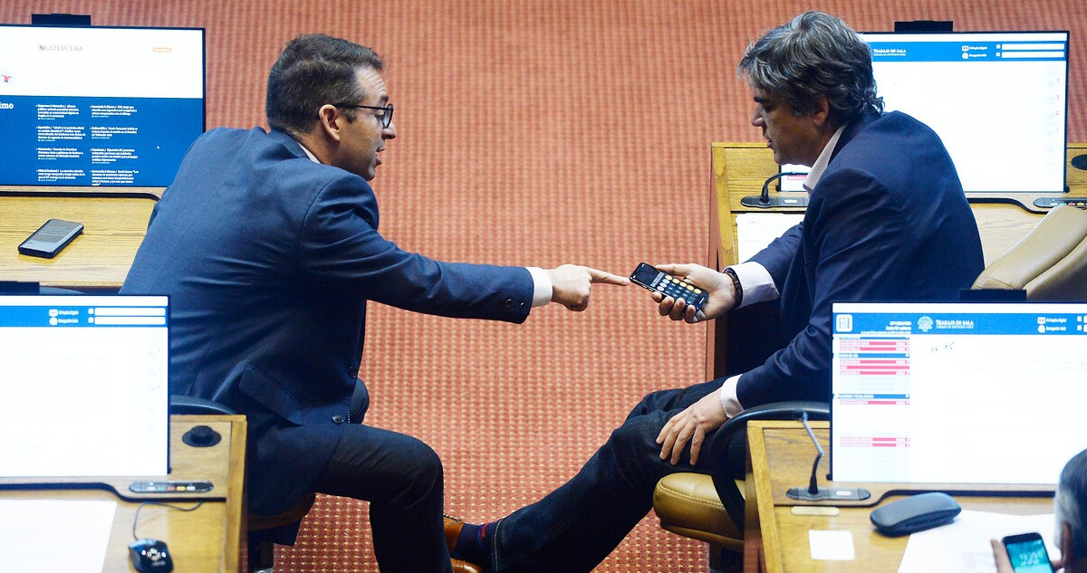 RN hizo férrea defensa de diputado Fuenzalida para integrar el TC: nominación quedó en suspenso