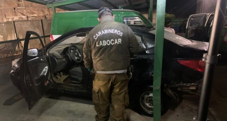 Robo de taxi en Victoria deja adolescente herido