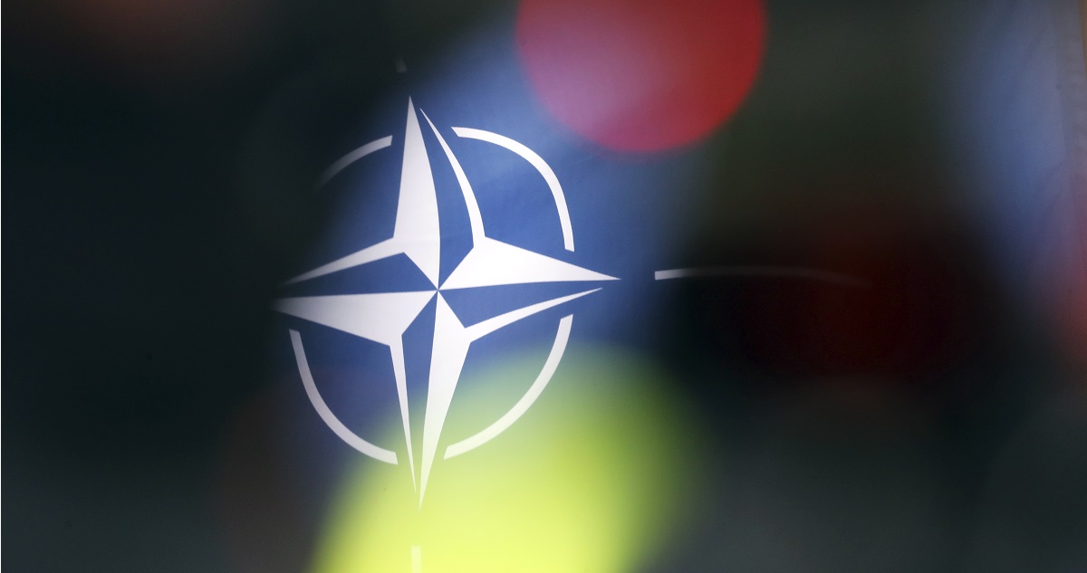Logo de la OTAN