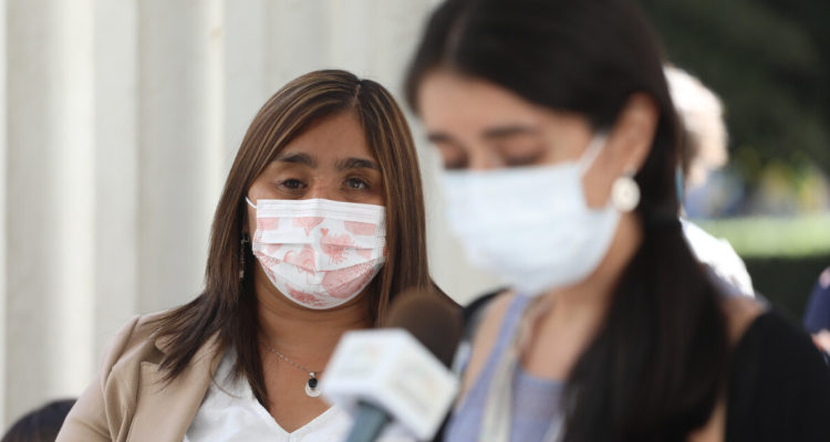 Senadora Campillai pide a presidenta de la CC eliminar el Senado