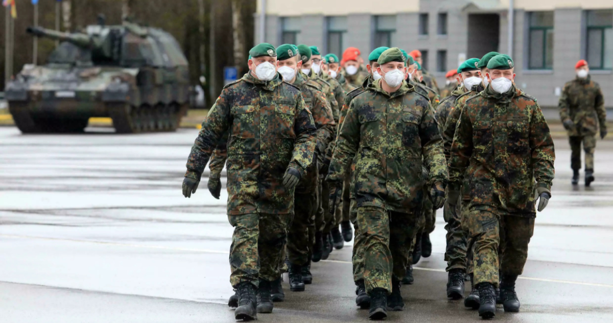 A causa de la crisis en Ucrania, Alemania debate reinstaurar el servicio militar obligatorio