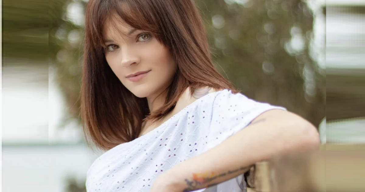Tiffany Mills | KN