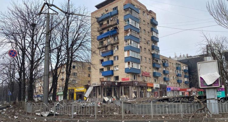 Se agrava el drama a casi un mes del inicio de la invasión a Ucrania: Rusia usó misiles hipersónicos