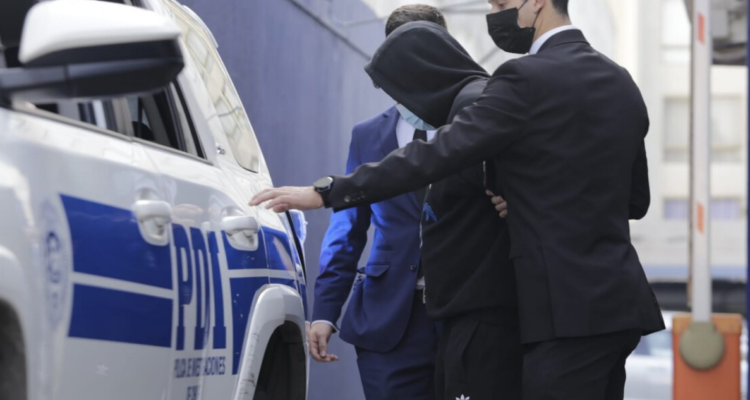 Detienen a adolescente acusado de robo en casa de Temuco: especies eran ...