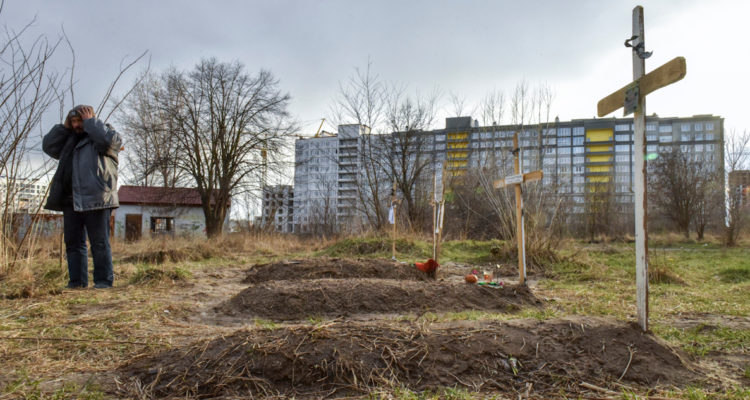 Alcalde de Bucha dice que matanza de civiles fue una “venganza” de los rusos por la resistencia