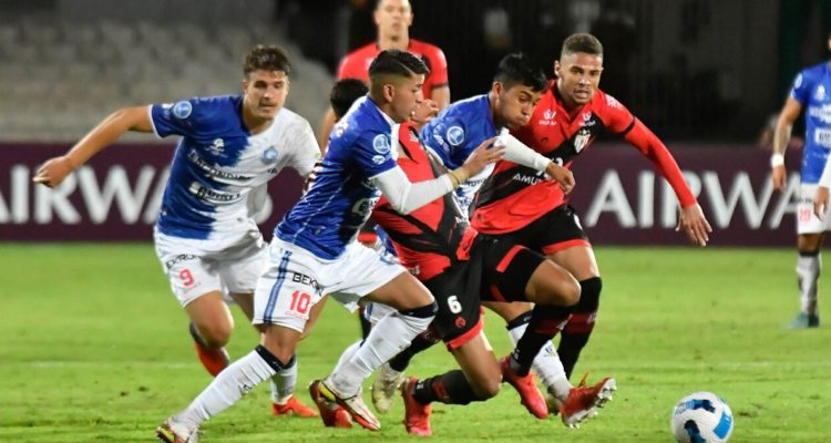 Antofagasta y Goianense jugaron por la Sudamericana