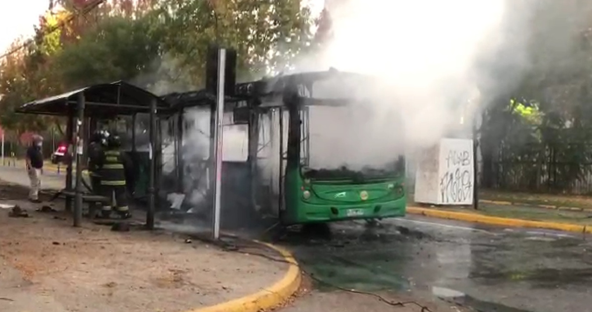 QUEMAN BUS