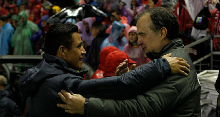 Bielsa y Alexis podrían reencontrarse en Galatasaray