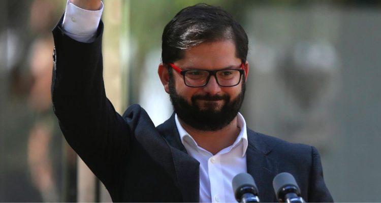 Boric invertir Chile