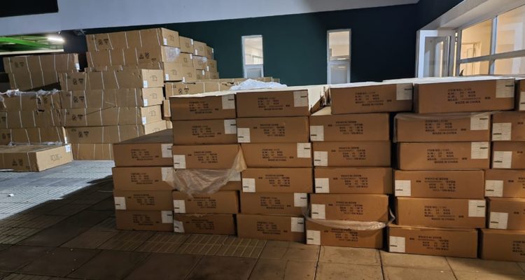 Encuentran en Lampa camión con $87 millones en trotadoras robado en San Antonio