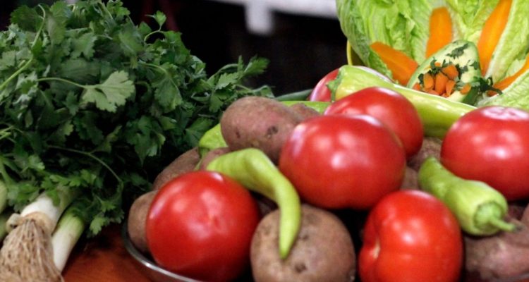 Qué es la canasta básica de alimentos