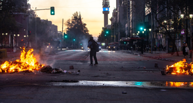 carabineros-atropello-italia