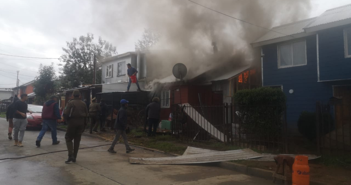 casa-incendio-deja-incendio-en-valdivia-region-de-los-rios.png