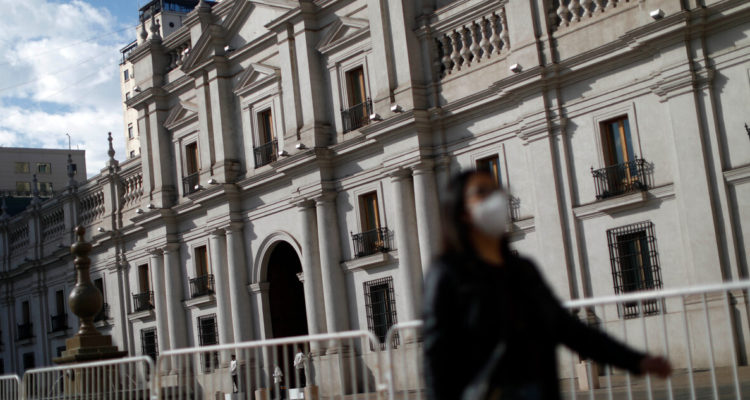 Foto contexto de La Moneda ante preocupación por cambio climático en Chile