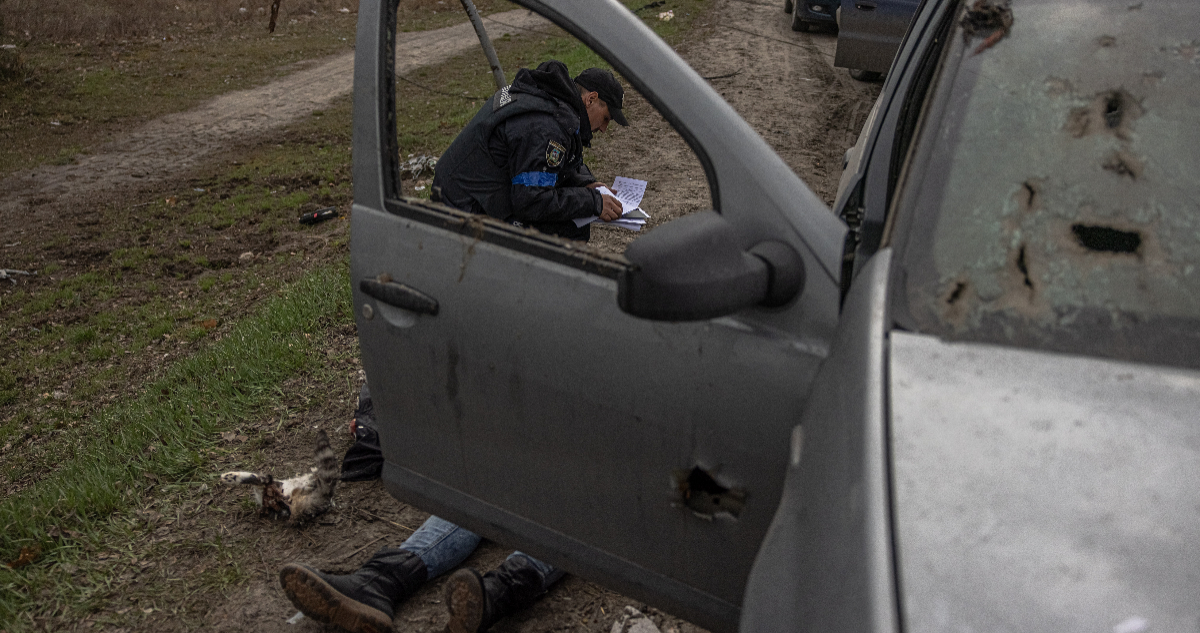 Investigadores ucranianos identifican a presuntos autores de matanza de civiles en Bucha