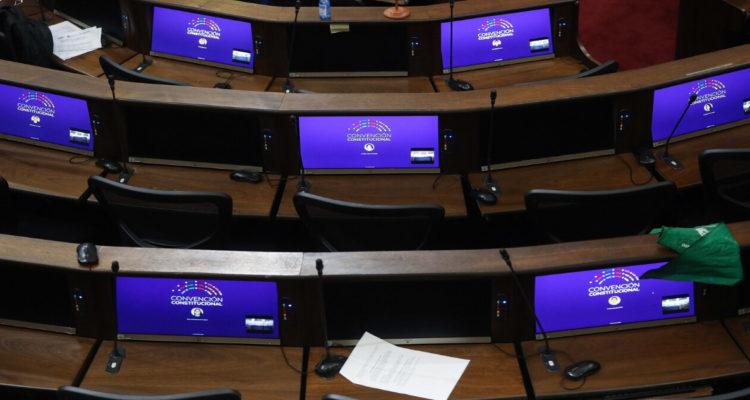 Convención aprobó en general el “Gran Acuerdo” de la izquierda que incluye eliminación del Senado