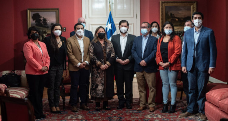 Directiva DC se reunió con presidente Boric: diputado Aedo explicó llamadas de personas del Gobierno