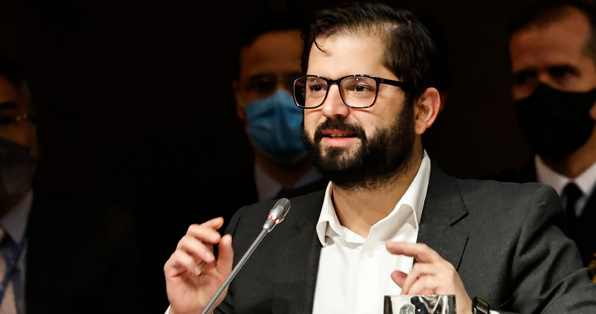 Declaran ilegal detención de hombre que lanzó piedra a Presidente Gabriel Boric en La Serena