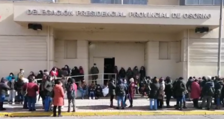 Más de 500 manipuladoras en paro por el no pago de finiquitos