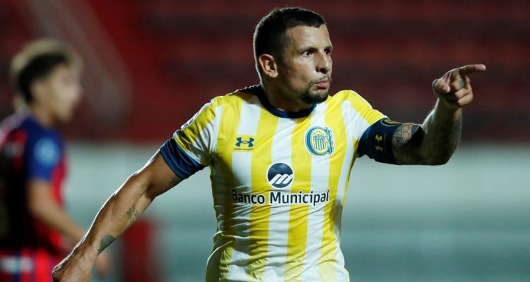 Emiliano Vecchio jugando por Rosario Central.