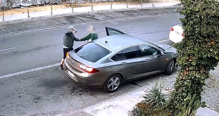 Hombre frustra encerrona tras enfrentarse a delincuente armado en Estación Central