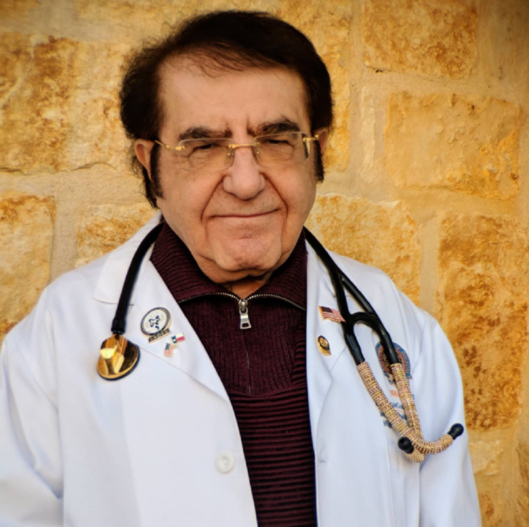 Quilos Mortais - Dr. Younan Nowzaradan, especializou-se em